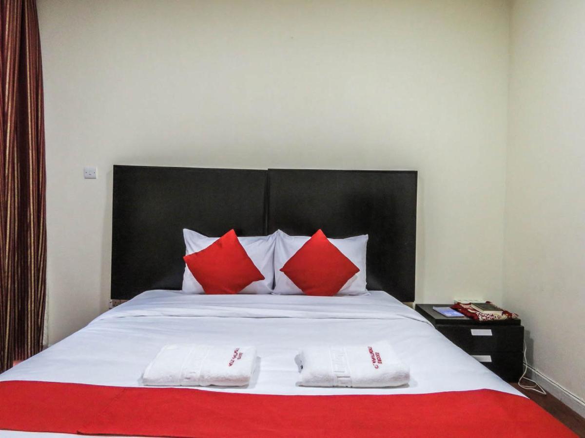 Al Ferdous Hotel Apartment Sharjah Esterno foto