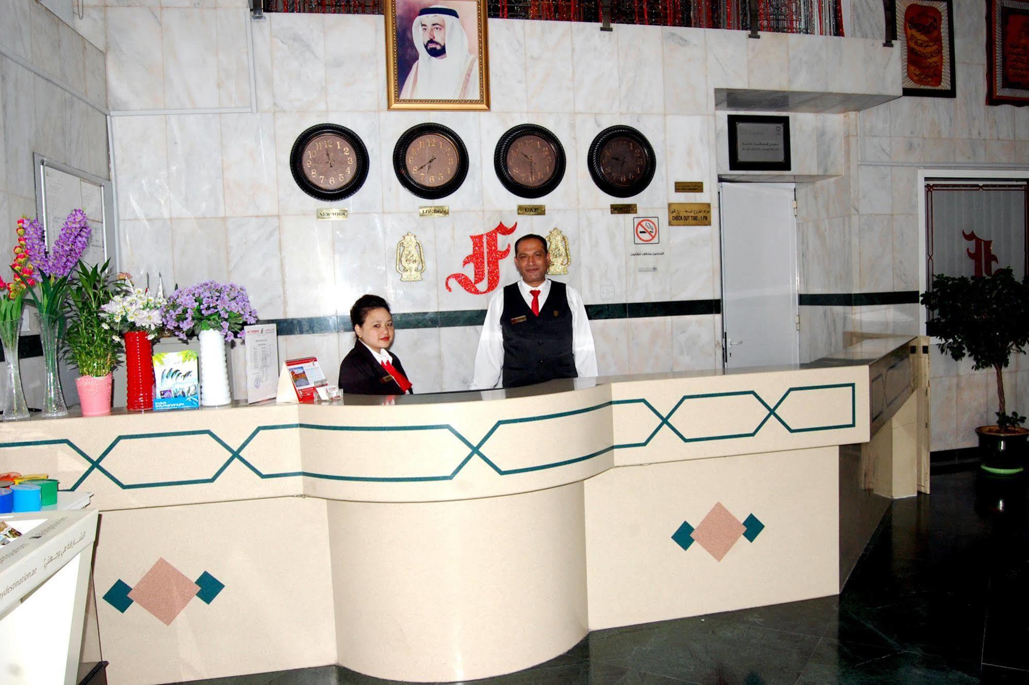Al Ferdous Hotel Apartment Sharjah Esterno foto